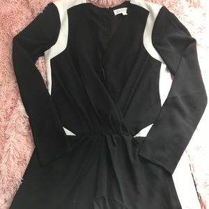 Black and White Summer Business Suit